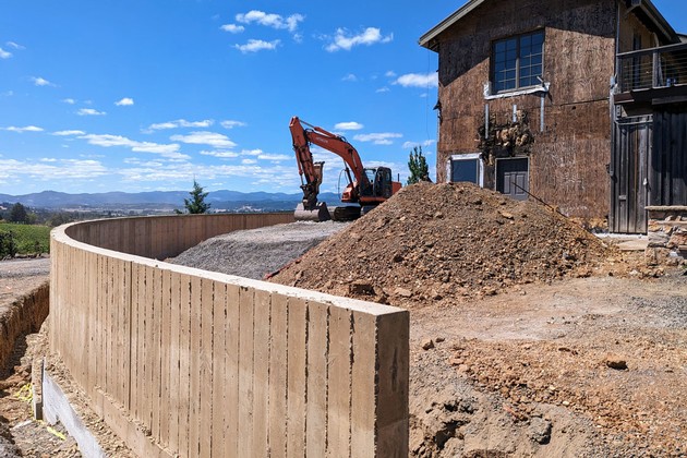 retaining-wall1-QOERPR